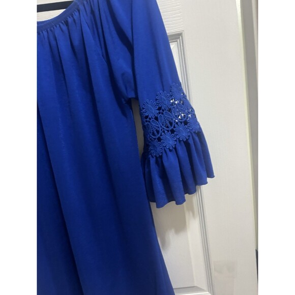 Win Win Tops - Win Win Women’s Blue Bell Sleeve Tunic Size S-M Stretchy Mini Dress Lace Sleeves
